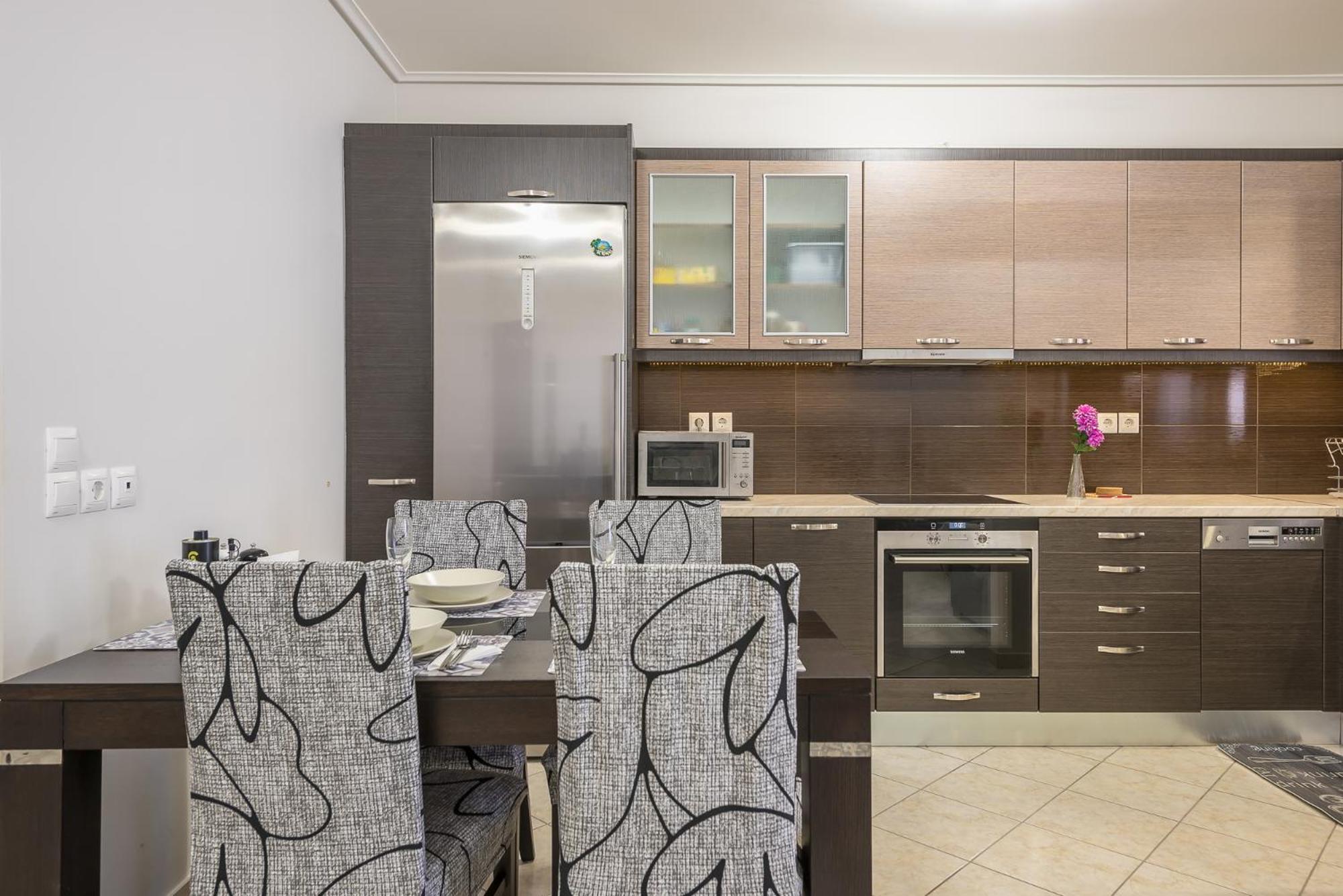 Rigas Apartment In Ilioupoli Athena Bagian luar foto